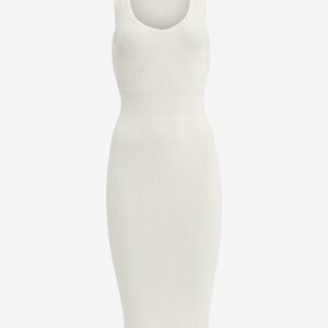 Elegant White Sleeveless Dress
